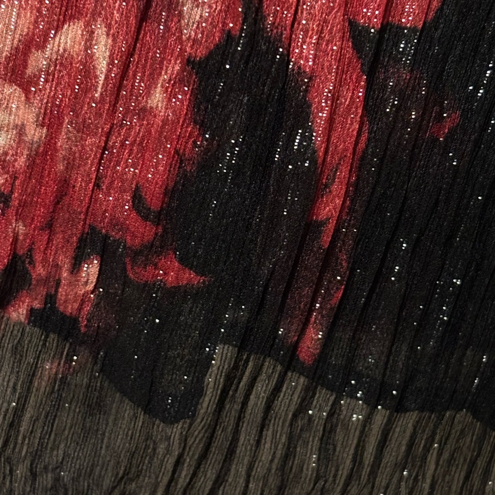 Worthington Black and Red Floral Blouse - Picture 8 of 9